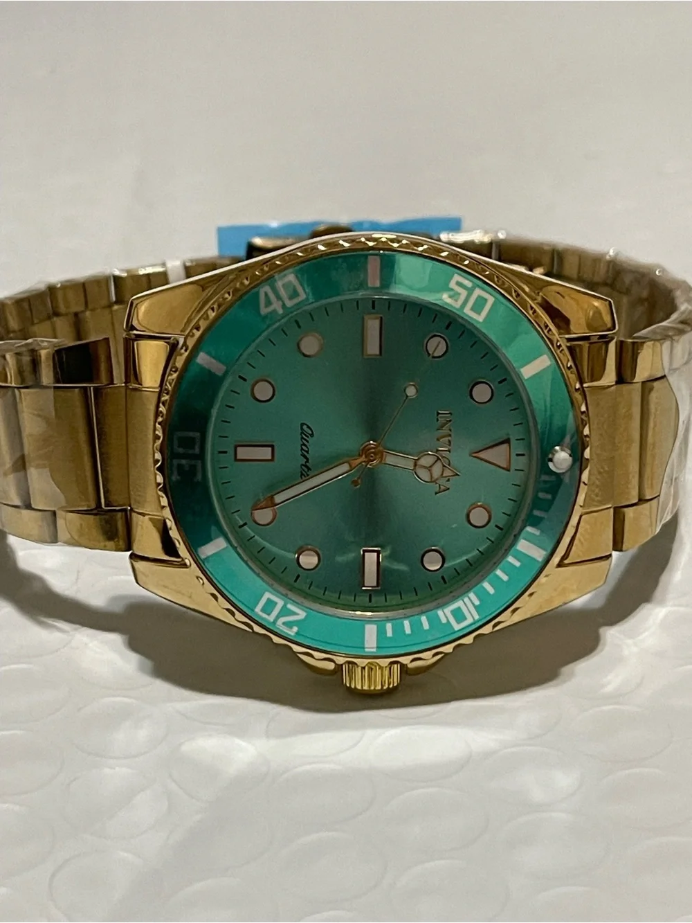 Invicta Diver Meridian Men's Watch - 42mm, Gold & Black Dial